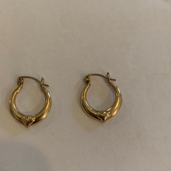 Jewelry - 10 karat gold earrings